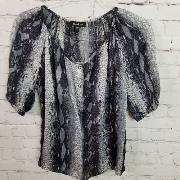 Bebe 100% silk Snake skin print Blouse size Small - Picture 1 of 8